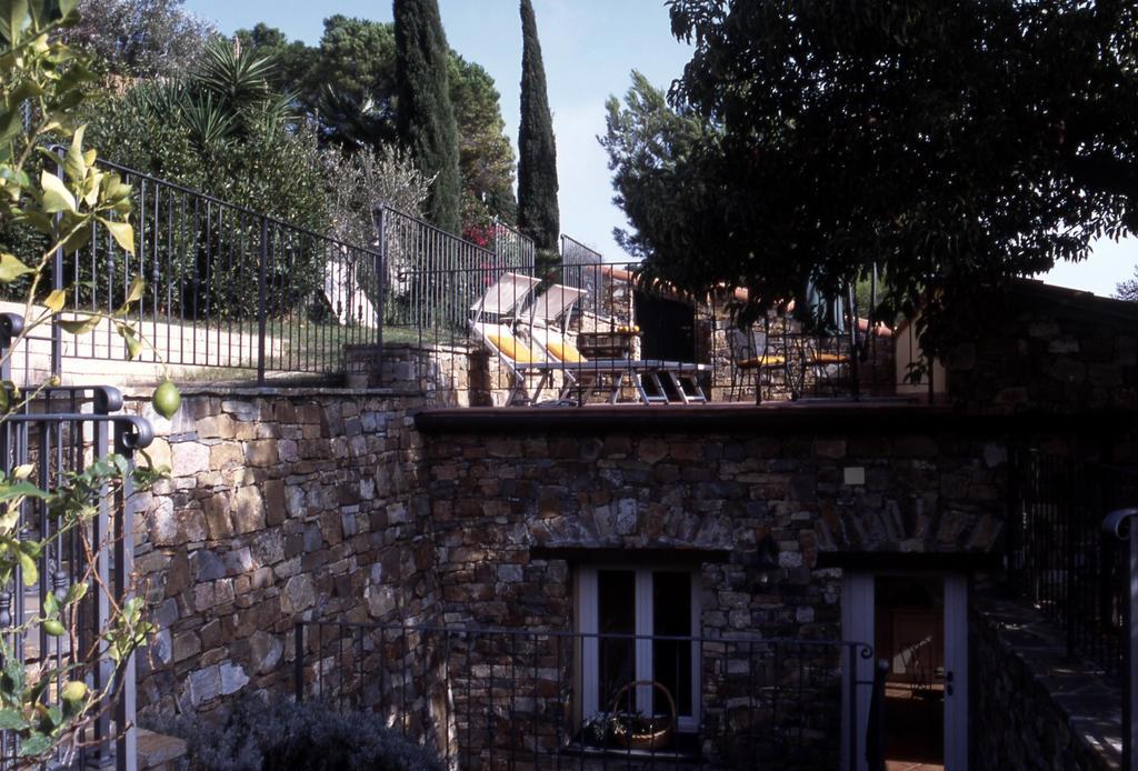 Uliveto Saglietto Agriturismo A Poggi Apartments Imperia Ruang foto