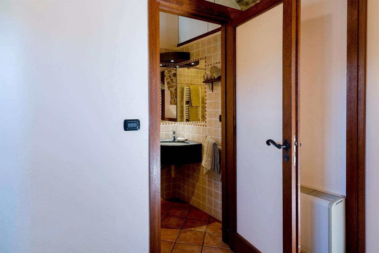 Uliveto Saglietto Agriturismo A Poggi Apartments Imperia Bagian luar foto
